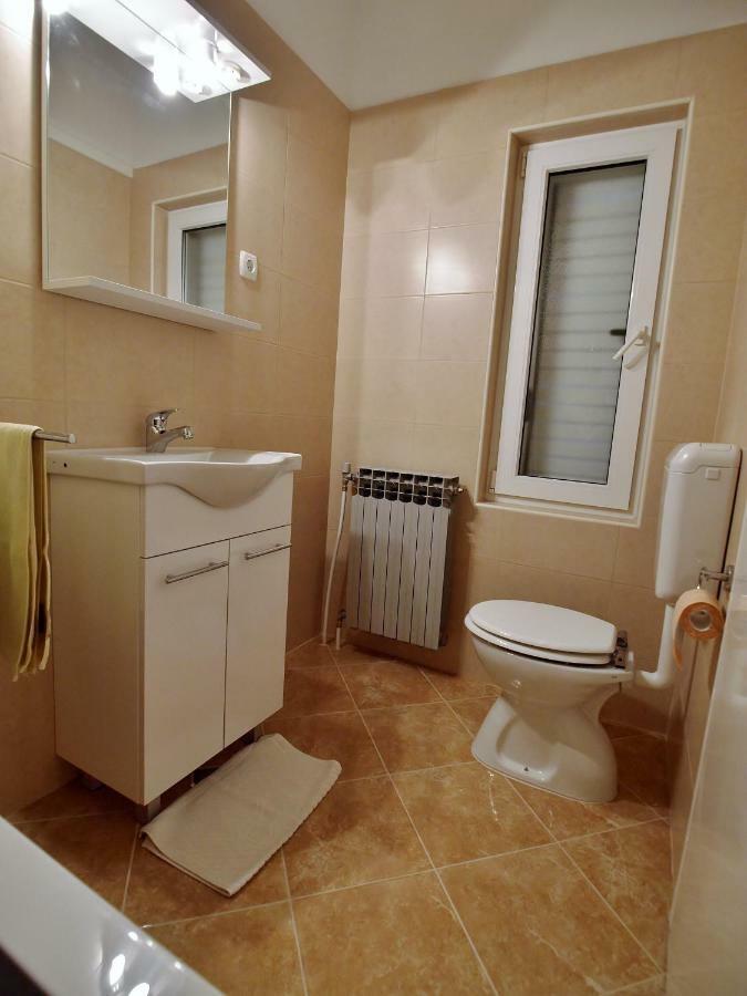 Apartments Ljubica Barbat na Rabu Exteriér fotografie